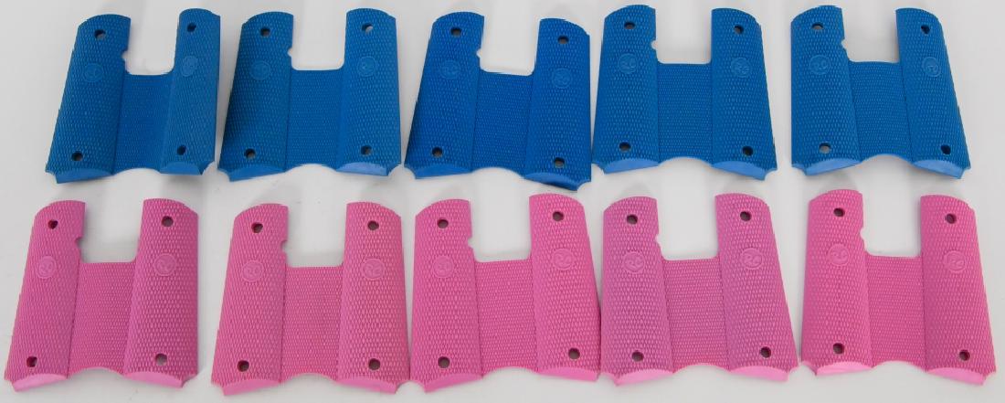 10 sets of 1911 rubber grips 5 pink 5 blue: calling you resellers, great lot of 10 sets of 1911 rubber grips, 5 pink 5 blue