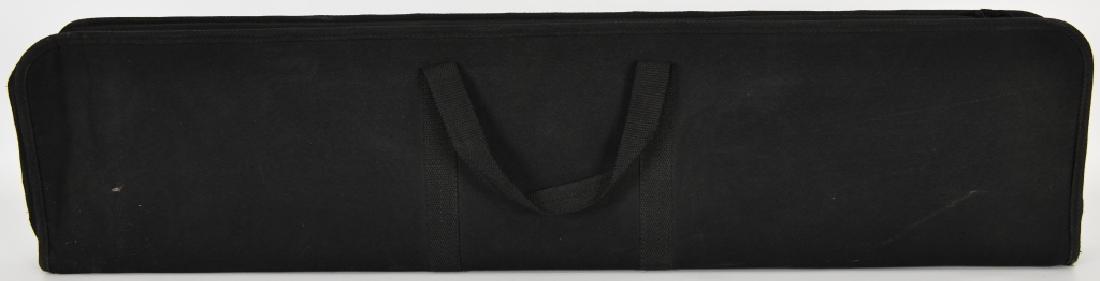 Soft Zippered Rifle / Shotgun Case: This case appears to be for an AR pistol or Pistol gripped shotgun, or possible Thompson Contender, measures approx 33x8x3"