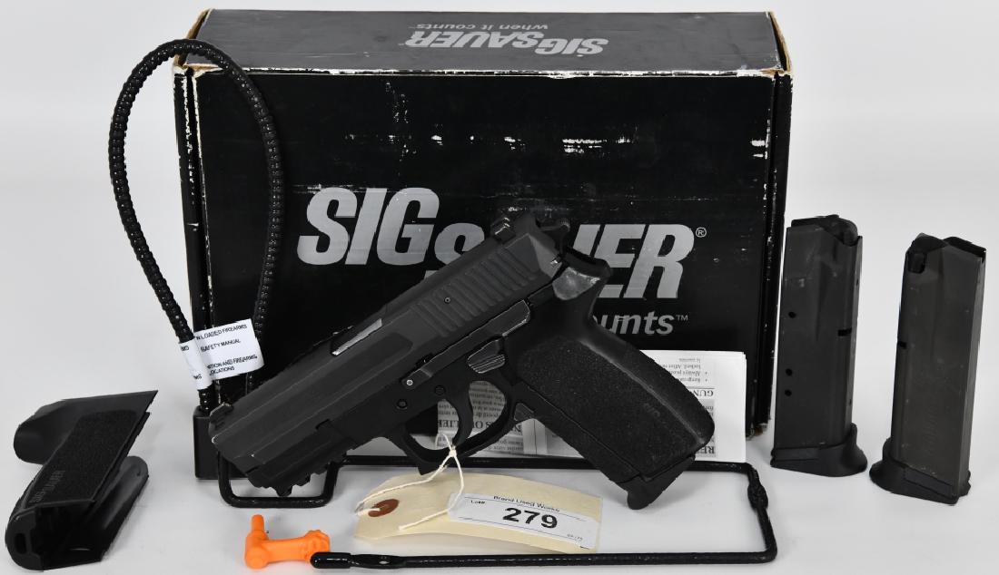 Sig Sauer SP2022 40 S&W Semi Auto Pistol: Up for auction is Sig's Pistols are engineered to perform anywhere, at any time, and under any circumstance. They boast unique, advanced features that stand out among the rest. The P2022 features all 