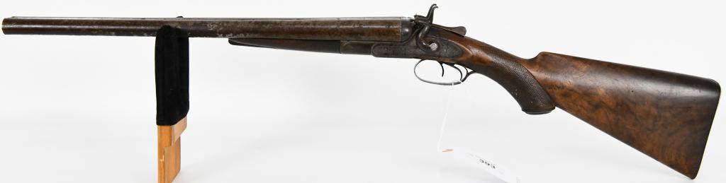 P. Webley & Son 10 Ga SXS Hammer Shotgun: Up Next we have an Antique P. Webley & Son Side by Side 10 Gauge Hammer Shotgun. Bores are dirty and the double barrels measure 20.5" with a solid rib and front bead sight. Brittish Early shotgun, P.W