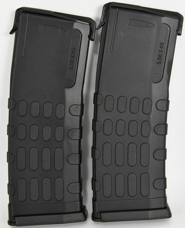 Lot of 2 AR-15 Mags 223/5.56 30 rd Black NEW: AR-15 Magazine 223/5.56mm 30 Round Black Polymer with Dust Cover and positive grip surface. AR-15 Magazine 223/5.56mm 30 Round Black Polymer with Dust CoverTop Quality 30 Round AR-15 Magazine for .223