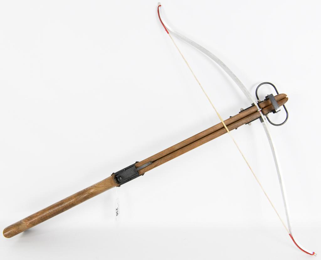 Vintage Wham-o Powermaster Crossbow: Here we have a Vintage Wham-o Powermaster Crossbow with aluminum recurve Limbs. In Great Pre-owned Condition.