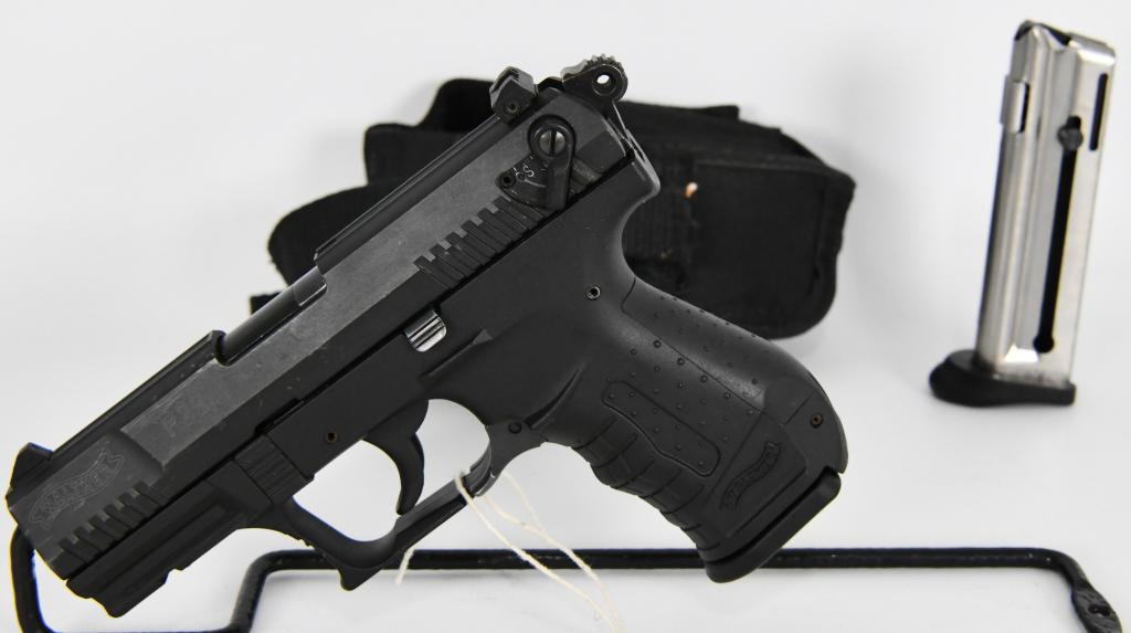 Carl Walther P22 Semi Auto Pistol .22 LR Germany: Up Next we have a nice pre-owned Carl Walther P22 Semi Auto Pistol Chambered in .22 LR Made in Germany, Imported by Smith & Wesson. This Pistol comes with 2 factory magazines and a Nylon clip holster