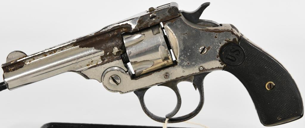 U.S. Revolver Co. Top Break .32 Caliber: Up Next we have a U.S. Revolver Co. Top Break 5 Shot Revolver Chambered in .32 Caliber. Shows Chrome Loss, Not in Functioning Condition. circa 1909-1936 U.S. Revolver Company was a trade brand used by