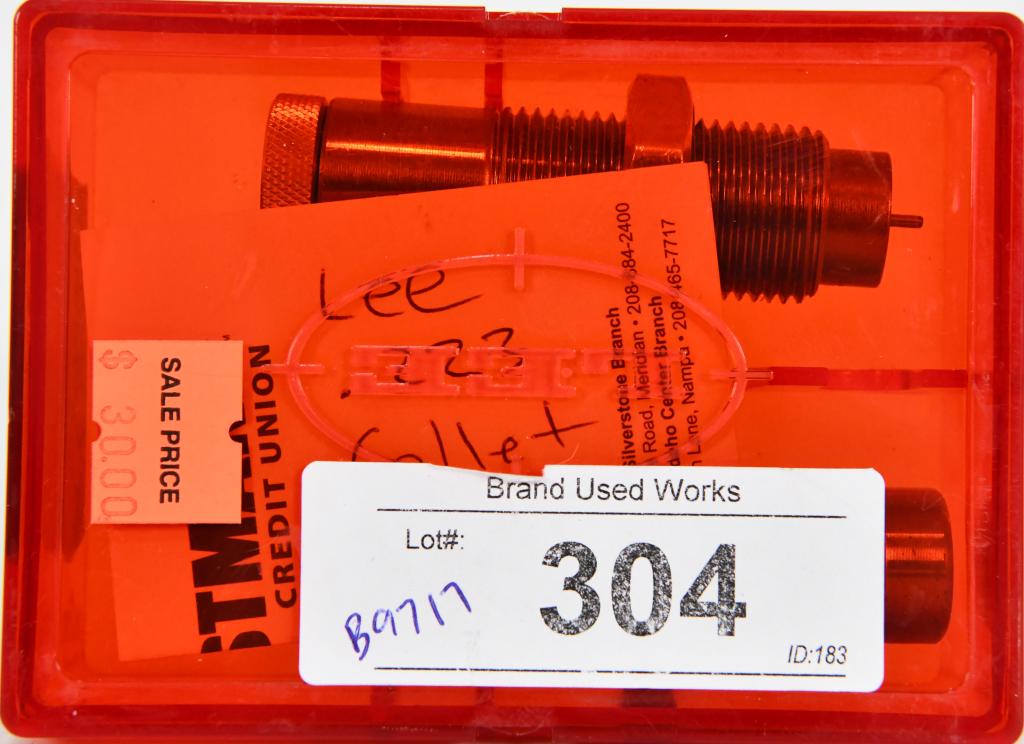 Lee 223 Collet 2 pc die set in plastic container: Set includes Collet Neck Sizer Die, Bullet Seating Die, A collet in the sizing die squeezes the case neck against a precision mandrel for a perfect bullet fit with minimum bullet run-out. Notes: Colle