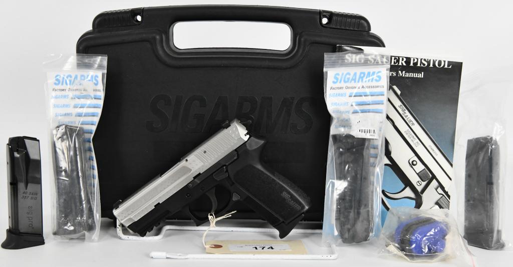 Sig Sauer SP2022 9MM Semi Auto Pistol: Up Next We Have a Sig Sauer SP2022 Semi Auto Pistol Chambered in 9MM, It Comes in the Original Factory Hardcase With Five Magazines, Factory Hardcase, Lock, & Paperwork. In Excellent Pre-owned Conditi