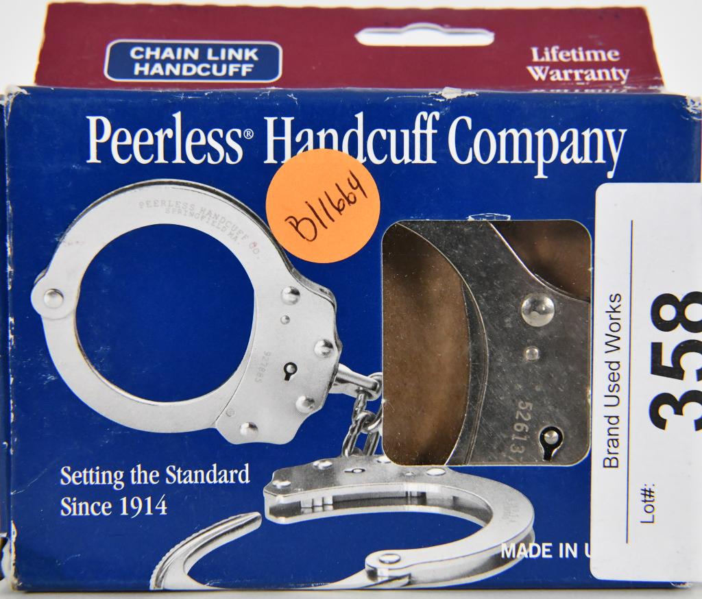 NIP Peerless Company Handcuff Kit: NIP Peerless Company Handcuff Kit , Chain Link Handcuffs With 2 Keys Model 700