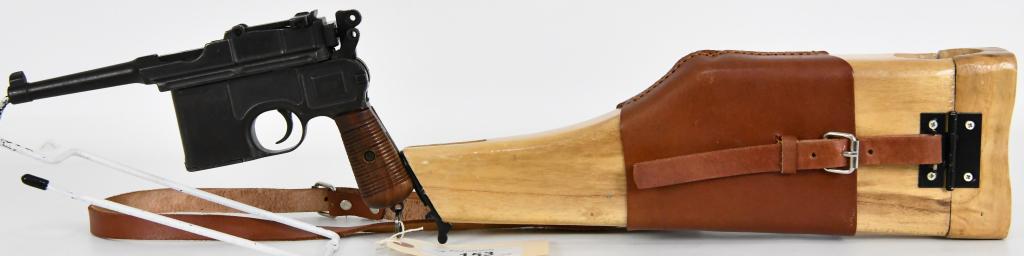Model 1896 Broom Handle Waffenfabrik Mauser: Up Next We Have a Model 1896 Broom Handle Mauser The top of the receiver is marked "WAFFENFABRIK MAUSER OBERNDORF A/N", The Right Side is Marked "WAFFENFABRIK MAUSER OBERNDORF A. NECKAR" . Ant The Lef