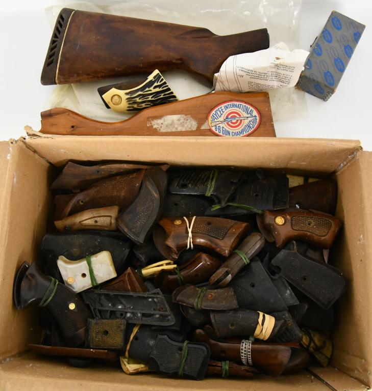 Huge Lot of Misc Grips From W.E. Goforth Estate: Here is a super dooper find, a huge lot of Misc grips from various MFG that was in the Estate of W.E. Goforth. Factory Grips and more, from MFG like Rohm, RG, Ruger, Taurus, Rossi, H&R, Pachmayr, CZ, 