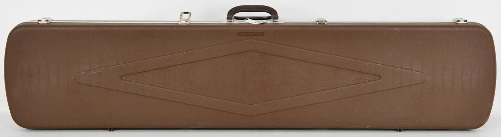 Gun Guard Rifle/Shotgun Padded Hardcase: Gun Guard Rifle/Shotgun Padded Hardcase With Carry Handle Measures 50" Long