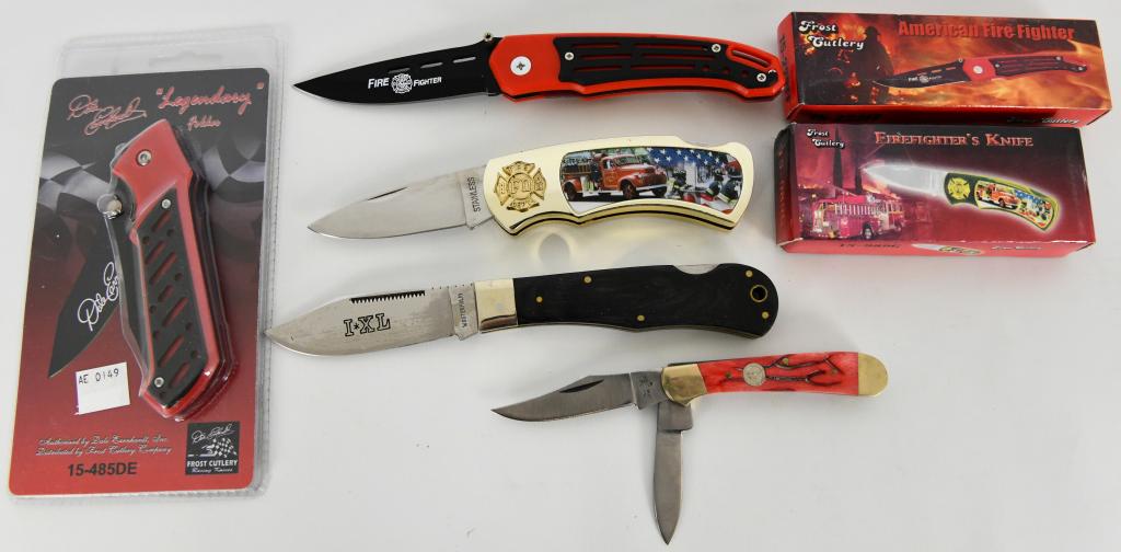 Lot Of 5 Frost Cutlery & Misc Knifes: Lot Of 5 Frost Cutlery & Misc Knifes, This Lot Includes Frost Cutlery 2 American Fire Fighter Knife, Frost Cutlery Legendary Folder Knife, Frost Cutlery Germ Made Stianless Steel Folding Knife , Woste