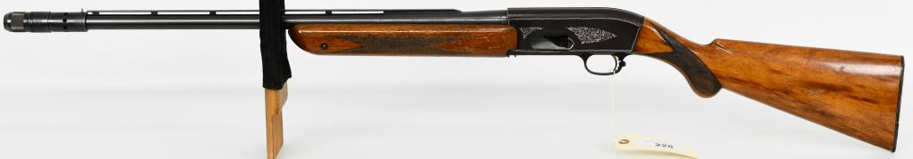 Belgium Browning Double Auto Twentyweight 12 Gauge: Up Next We Have a Belgium Browning Double Auto Twentyweight 12 Gauge 2-shot autoloading shotgun made in Belgium. Equipped With a 26" Vent Rib Barrel Including The LymanChoke. Overall in Good Vintage C