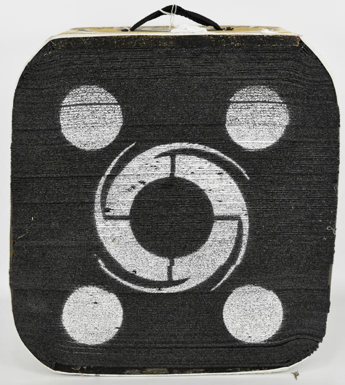 Black Hole 4 Sided Archery Target: 18" Shoot field points at the "wrapped" sides and field tips, broadheads and expandables at the “open-face” layered sides EASY ARROW REMOVAL - Patented open layer design stops arrows with friction