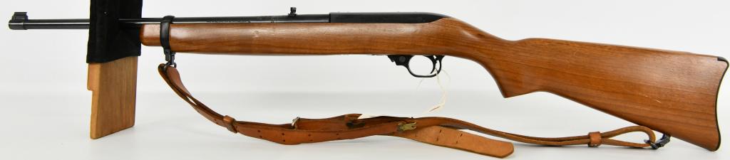 Ruger 10/22 Semi Auto Rifle .22 LR 200th Year Ann.: Up Next We Have a Traditional Ruger 10/22 semi automatic Rifle chambered in .22 LR This One Marked Made in the 200th Year of American Liberty. Great little plinker to teach your new hunter on, this ri