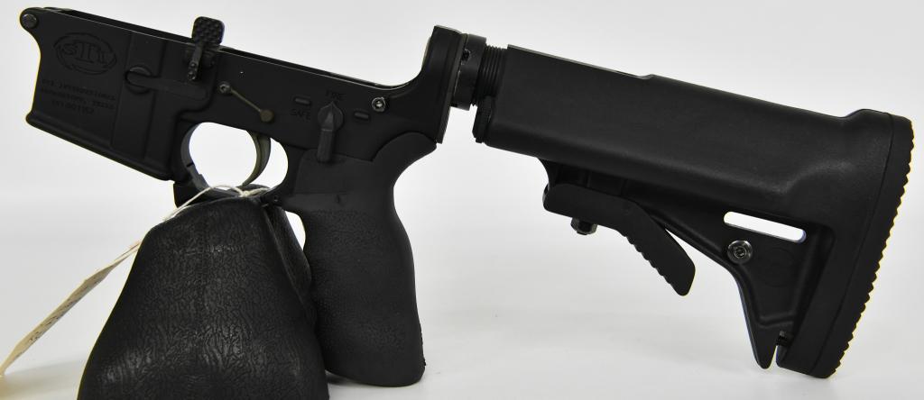 STI AR-15 Lower W/ Choate Stock 5.56: Up Next we have a STI International AR-15 Lower Custom Rifle Chambered in 5.56 NATO W/ Choate Stock. This is a Complete Lower Minus the Hammer.