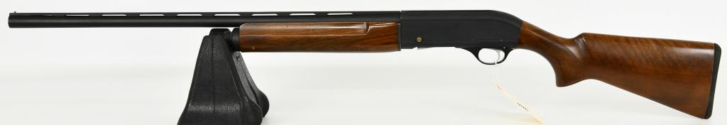 Hatsan Escort Magnum 12 gauge Semi-Auto shotgun: Up Next We Have a Hatsan Escort Magnum 12 gauge Semi-Auto shotgun with a 28" Vent Rib Barrel, Front Bead Sight, Chambered for 3" Shells, Overall in Great Pre-owned Condition.