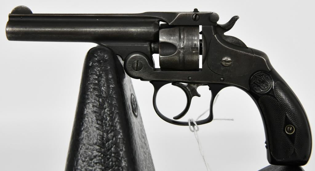 Antique Smith & Wesson 2nd Model Top Break .32: Up Next is a Antique Smith & Wesson 2nd Model Top Break Revolver Chambered in .32 With Original Grips and in Pretty good Condition for it's age. Bore still has good rifling. Serial #13632