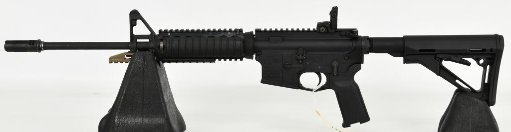Colt AR-15 A4 Lightweight LE Carbine 5.56 NATO: Up Next is a Nice Colt AR-15 A4 Lightweight LE Carbine Chambered in 5.56 NATO, 1/7 Twist, With Magpul Pistol Grip and Magpul Rear Adjustible Stock, Quad Rail with Knight's Armament rail Covers. Mbus F
