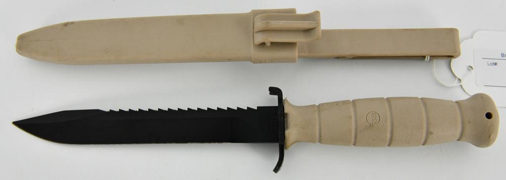 GLOCK 81 FIELD KNIFE WITH SAW AND SHEATH FDE: GLOCK 81 FIELD KNIFE WITH SAW AND SHEATH – FDE – DARK EARTH The Glock 81 Field Knife is a tactical knife that shares many features with the 78 model. It has the same 50-55 RC spring steel blade, c