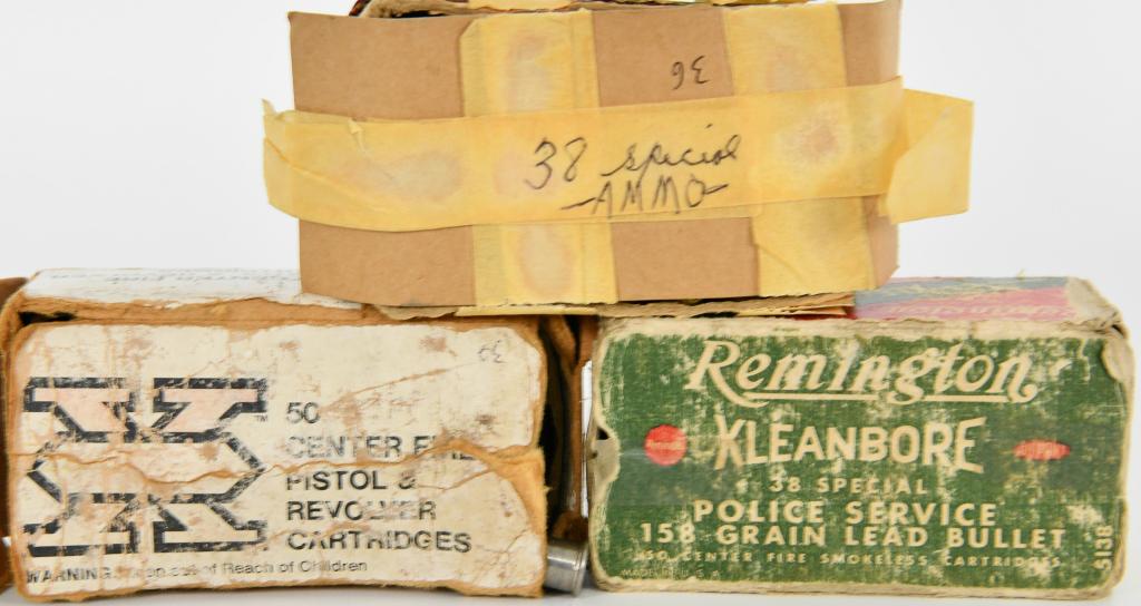 118 Rounds Of .38 Special & Colt Ammunition: 118 Rounds Of .38 Special & Colt Ammunition, 50 Rounds Are Remington Police Service 158 Grain Lead Bullet , 36 Rounds Are .38 Colt Special REM-UMC Marked, & 32 Rounds Are Western-X Ammunition