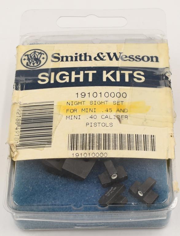 Lot of 3 Sets Of Trijicon Pistol Night Sights: Lot of 3 Sets Of Trijicon Pistol Night Sights, 2 Are Marked H3 98 & 1 Is Marked H3 97, Believed to Be For A Smith & Wesson