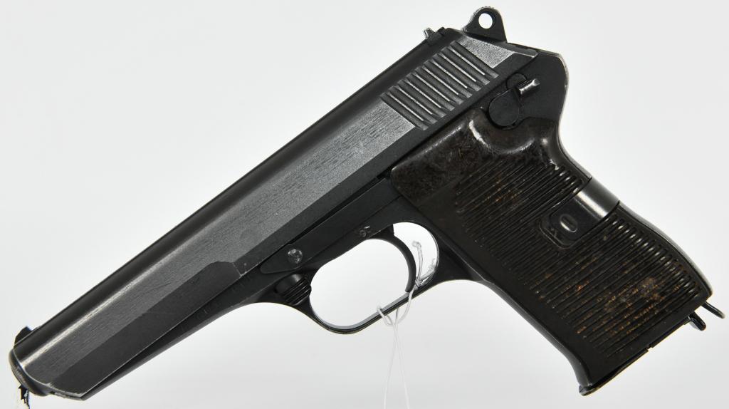 CZ 52 Tokarev Semi Auto Pistol 7.62x25: Up Next We have a CZ 52 Tokarev Semi Auto Pistol Chambered in 7.62x25, It Comes With One Magazine and In Excellent Original Condition. CAI Import. Brno Czech Model 52 Pre-war Ceskoslovenská zbrojovka