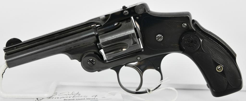 Smith & Wesson Safety Hammerless 4th Model: Up Next We Have the Lemon Squeezer! Here is a Smith & Wesson Safety Hammerless 4th Model, With a 3 1/4" Barrel, Chambered in .38, Serial # 161188 Dates to 1903. Overall in Excellent Condition, 1 Chip