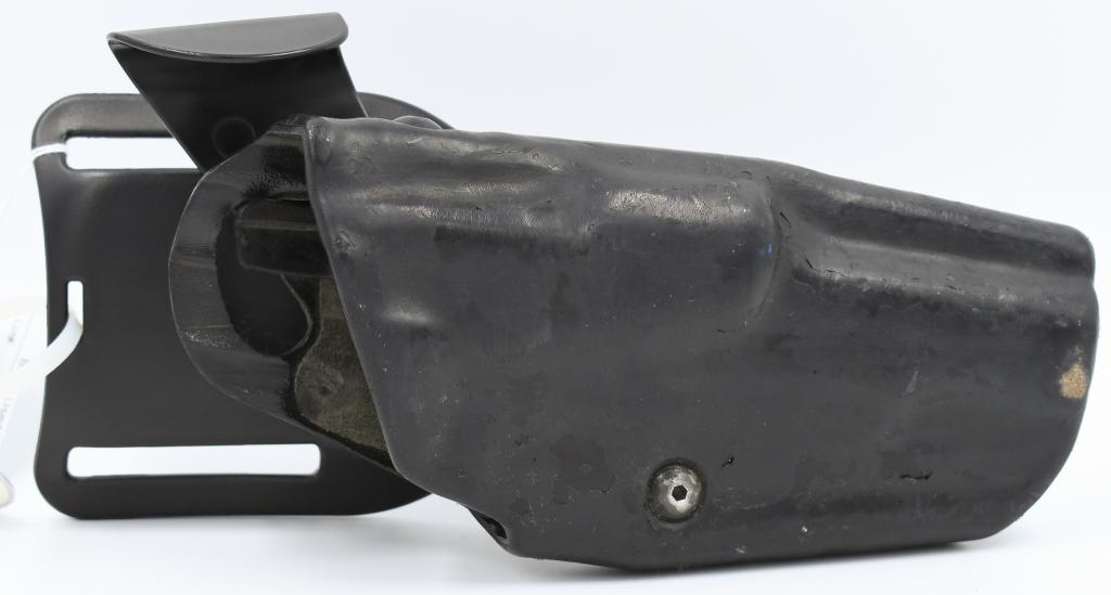 Safari Land Colt Govt 21 10 Right Handed Holster: Safari Land Colt Govt 21 10 Right Handed Holster, Black Color, Made In Asmbld Mexico Fits Colt 1911 Pistols
