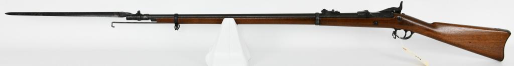 U.S. Springfield Model 1873 Trapdoor .45-70: Up Next We Have a U.S. Springfield Model 1873 Trapdoor Rifle Chambered in .45-70, and Comes With Bayonet and Cleaning Rod, Overall in Great Condition, Front Cap Absent, Serial # 199303 Dates to 1882, 