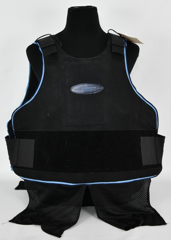 Thin Blue Line sz 3X First Choice Armor Vest: All of the state-of-the-art features and superior protection of a custom-made vest...right off the rack. Features: • Meets NIJ 2005 Interim Requirements • Six-way adjustable shoulder straps for ma