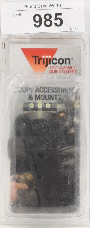 Trijicon Low Profile Weaver .315" RX30 Sight: Quick Detach Mount Steel Black RX15- This low profile quick detach mount will fit your RX30 sight perfectly on your weaver base. The height of the mount is .315". Dual thumbscrews securely resist even