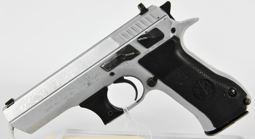 Israel Military Industries Jericho Model 941F 9MM: Up Next We Have a IMI Jericho 941F 9mm Semi-Auto Pistol, 4.5" BBL, Satin Nickel Finish. Comes with One 15 Round Magazine Israeli Made, With Police Star Markings. Overall in Great Pre-owned Condition. 
