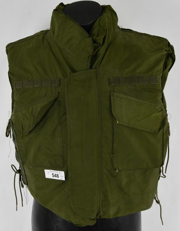 VIETNAM ERA US ARMY OD PROTECTIVE M69 FLAK VEST: USGI Military Fragmentation Protective Body Armor size Large with 3/4" collar #8470-122-1301 OD green M69 Flak Vest w/ Stiffeners FSN 8 (size:Large) Specification MIL-B-12370 The design of the M69 ves