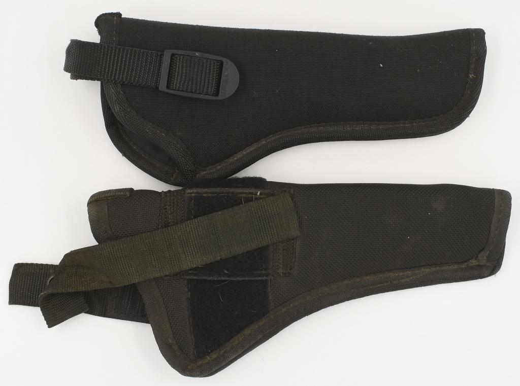 Lot Of 2 Nylon Right Handed Holsters: Lot Of 2 Nylon Right Handed Holsters, One Holster Is A Uncle Mikes Side Kick Size 3 , & One Has Adjustable Strap