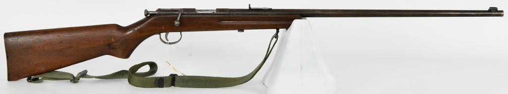 Remington Model 33 Single Shot Bolt Action Rifle: Up for Auction is a Remington Model 33 Bolt Action Rimfire Rifle Chambered in the .22 short, long and long rifle, I Believe it Dates to the First Year of 1933, In Excellent Condition, Single Shot Trai