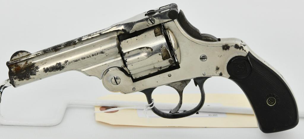 Harrington & Richardson Top Break Revolver .32: Up Next We Have a Harrington & Richardson Auto Ejecting Top Break Revolver Chambered in .32, 3 1/4" Barrel, Half Moon Front Blade Sight, Original Grips, Bobbed Hammer, and Overall in Good Pre-owned Co