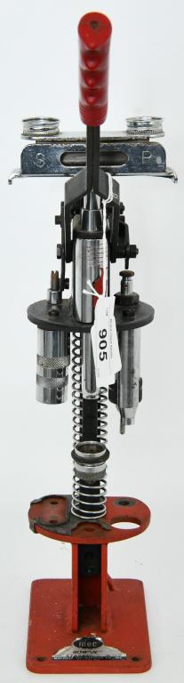 MEC 600 Jr Reloading Press 12 Gauge: Up Next We Have a MEC 600 Jr Reloading Press For 12 Gauge, MEC is known for making high quality presses that will last. The 600 Jr. is MEC's popular single stage model and for good reason. This press 