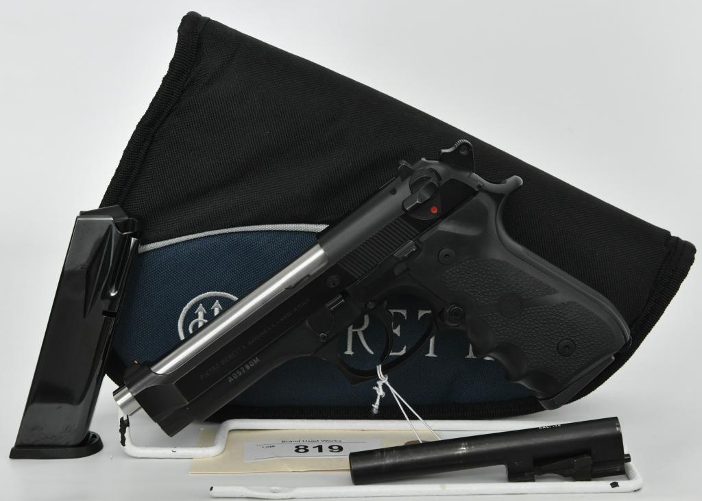 Beretta Model 96 W/(2 Barrels) .357 Sig & .40 S&W: Up Next We Have a Beretta Model 96 Semi Auto Pistol and it Comes With 2 Barrels, The Conversion .357 Sig & The Factory .40 S&W, and One Mag For Each. Overall in Excellent Preowned Condition, and Comes
