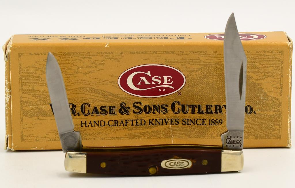 Case XX 6233 SS Brown Delrin Handle Pocket Knife: Case XX 6233 SS Brown Delrin Handle Pocket Knife 2-5/8" Closed ,Clip And pen blades , Weight: 0.8 Ounces , Features Jigged Brown Delrin handles and Tru-Sharp Surgical steel blades, Also Comes With Ori