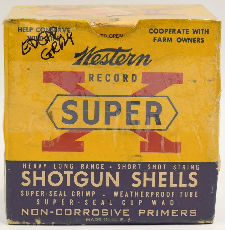 Collectors Box Of 25 Rds Western Super-X 12 Ga Mag: Collectors Box Of 25 Rds Western Super-X 12 Ga Magnum Loads, 3" Length Heavy Long Range Short Shot String , Box Appears in Excellent Condition & Comes Cellophane Wrapped , Please Note Writing Is On Ce