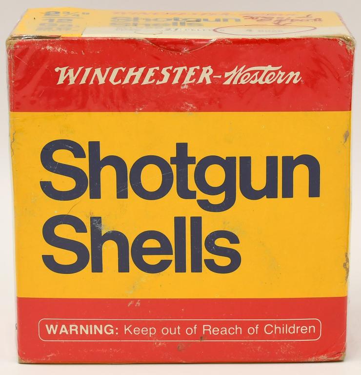 Rare Collector Box Of Winchester 12 Ga Buckshots: Rare Collector Box Of Winchester 12 Ga Buckshots, 25 Rounds , Special Order 4 Buck Shotshells, 2 3/4" 27 Pellets, Winchester Western Shotshells, Box Appears In Excellent Condition & Comes Cellophane W