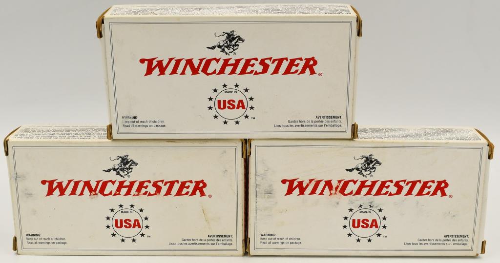 150 Rounds Of Winchester .45 Auto Ammunition: 150 Rounds Of Winchester .45 Auto Ammunition FMJ 230 Grains Q4170 This Winchester .45 ACP ammunition features a full metal jacket projectile for improved reliability and accuracy in most semi-automati