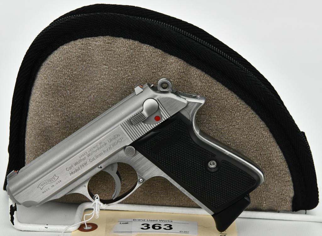 Walther Modell PPK Semi Auto Pistol .380: Up Next We Have a Walther Modell PPK Semi Auto Pistol in Stainless, Chambered in .380, It Comes With One Magazine, Imported by Interarms, Overall Excellent Like New Condition, and Comes in a Soft Padd
