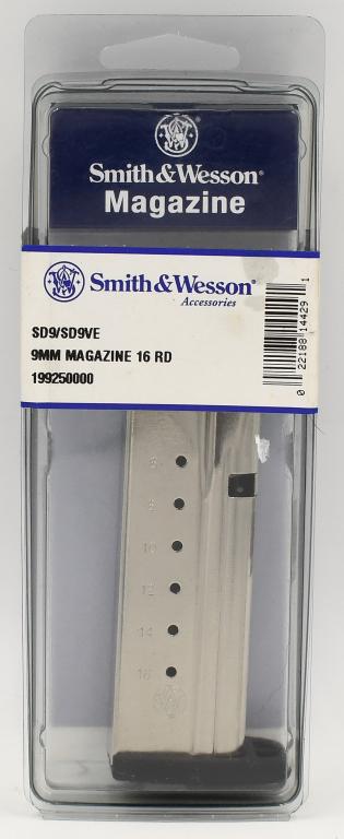 New In Box Smith & Wesson SD9 Series Magazine: New In Box Smith & Wesson SD9 Series Magazine 9mm Luger 16 Rounds Stainless Steel 19925 Smith & Wesson is one of America’s longest-standing, leading firearm brands for over 164 years. Headquartered 