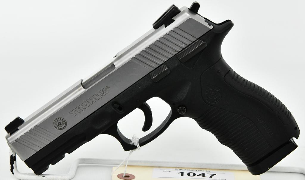 Taurus PT-809 9mm Full-Size Semi Auto Pistol: Up Next We Have a Taurus PT-809 Full-Size Pistol Chambered in 9MM, It is in Great Pre-owned Condition and Comes With One Magazine, The Slide is a Little Sticky, More From The Internet Below: The Tauru