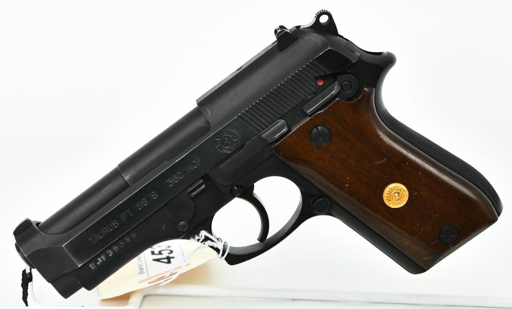 Taurus Model PT 58 S Semi Auto Pistol .380 ACP: Up Next We Have a Taurus Model PT 58 S Semi Auto Pistol Chambered in .380 ACP, It Comes With no Magazine, Made in Brazil, Overall in Great Pre-owned Condition.
