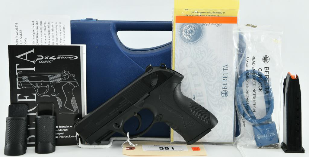 Beretta PX4 Storm Semi Auto Pistol .40 S&W: Up Next We Have a Beretta PX4 Storm Semi Auto Pistol Chambered in .40 S&W, It Comes in the Factory Hardcase with 2 Magazines, 2 Interchangable Backstraps, and Manual. Overall in Excellent Condition.