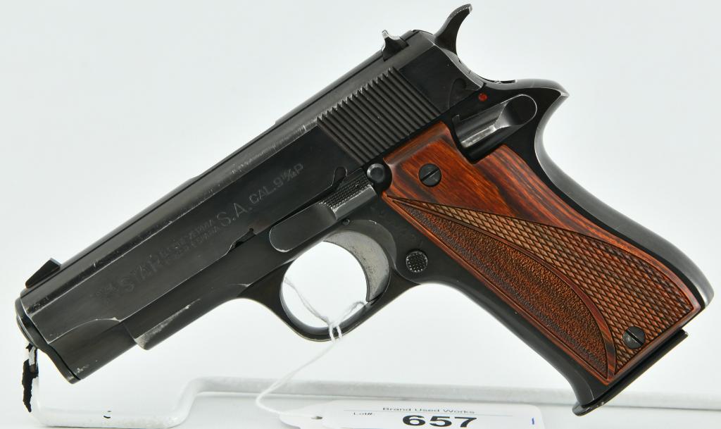 Star Model BM SA 9mm Semi-Auto Pistol W/ Box: Up next we have a Surplus import by CAI, This Star Model BM SA Semi-Auto Pistol is Chambered in 9MM and comes with Two magazines, Two Sets of Grips, Cleaning Tool, Paperwork, and in the factory box. M