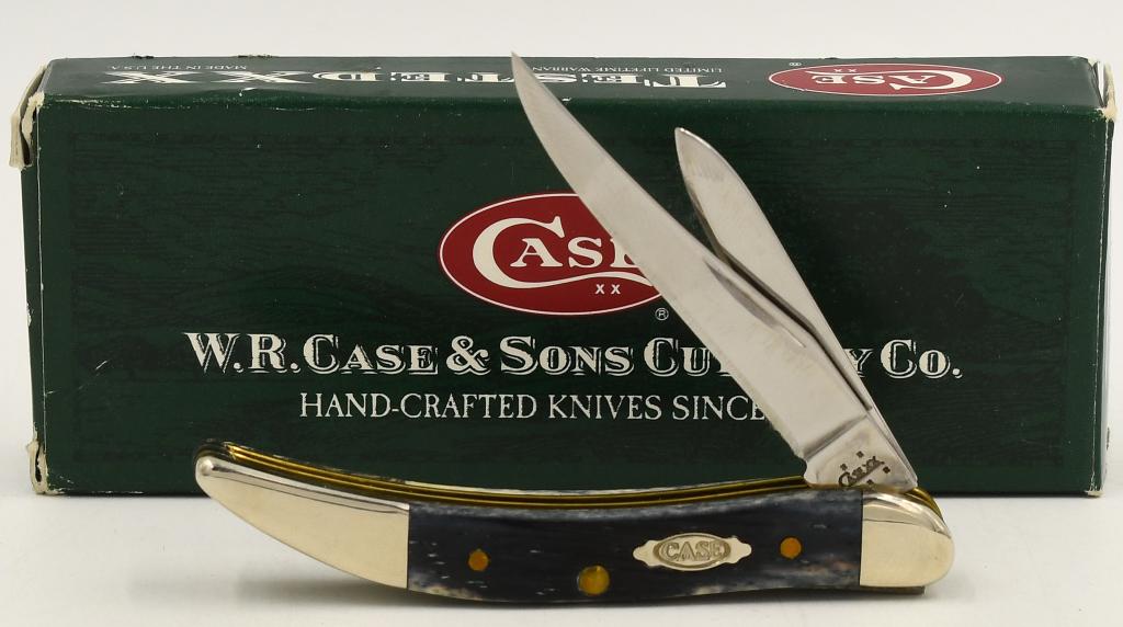Case XX Tiny Toothpick Old Black Design Knife: Case XX Tiny Toothpick Old Black Design Knife, Appears in Excellent Condition , 2 Blades Folding Pocket Knife With Box , Made In USA