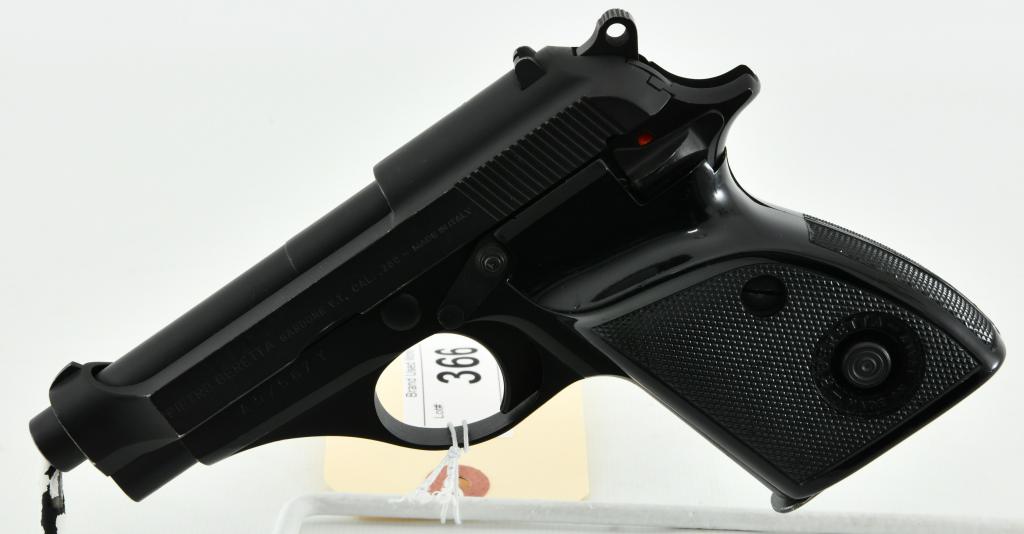 Beretta Model 70 S .380 Semi Auto Pistol: Up Next We Have a Beretta Model 70 S Semi Auto Pistol Chambered in .380 ACP, Fitted with a 3 1/2 inch barrel, Checkered black plastic grips with thumbrest (left side), built on a steel frame and slide